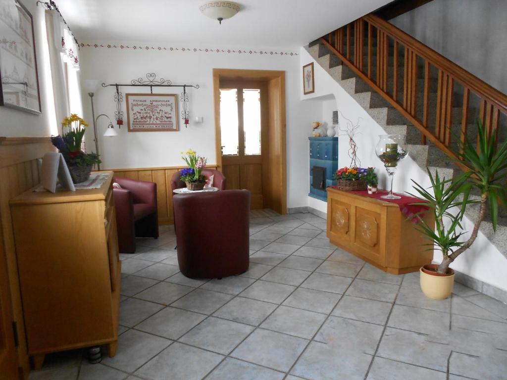 Familienbauernhof Strassbauer Farm stay *